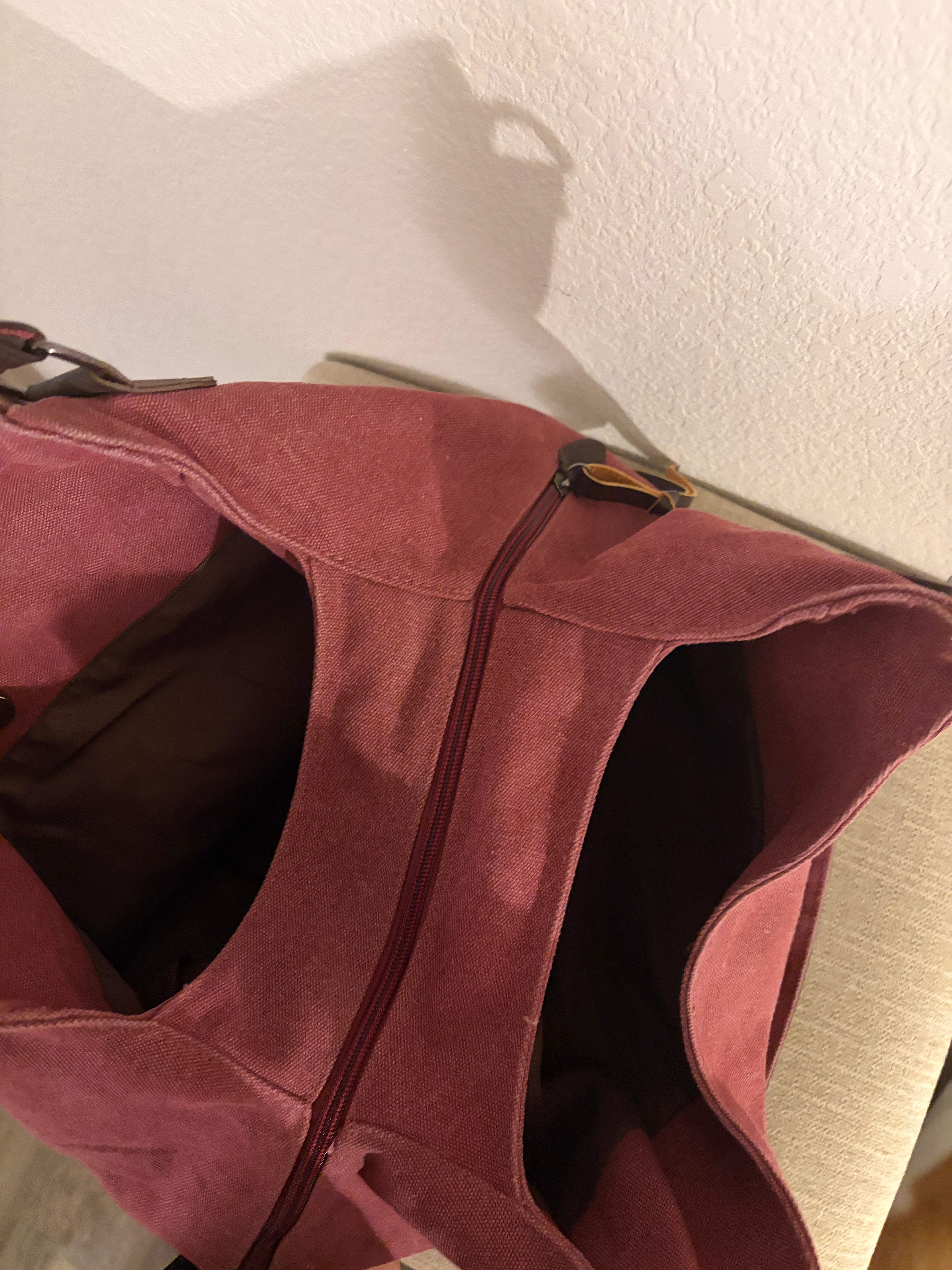 Classic Passion soft slouchy shoulder bag