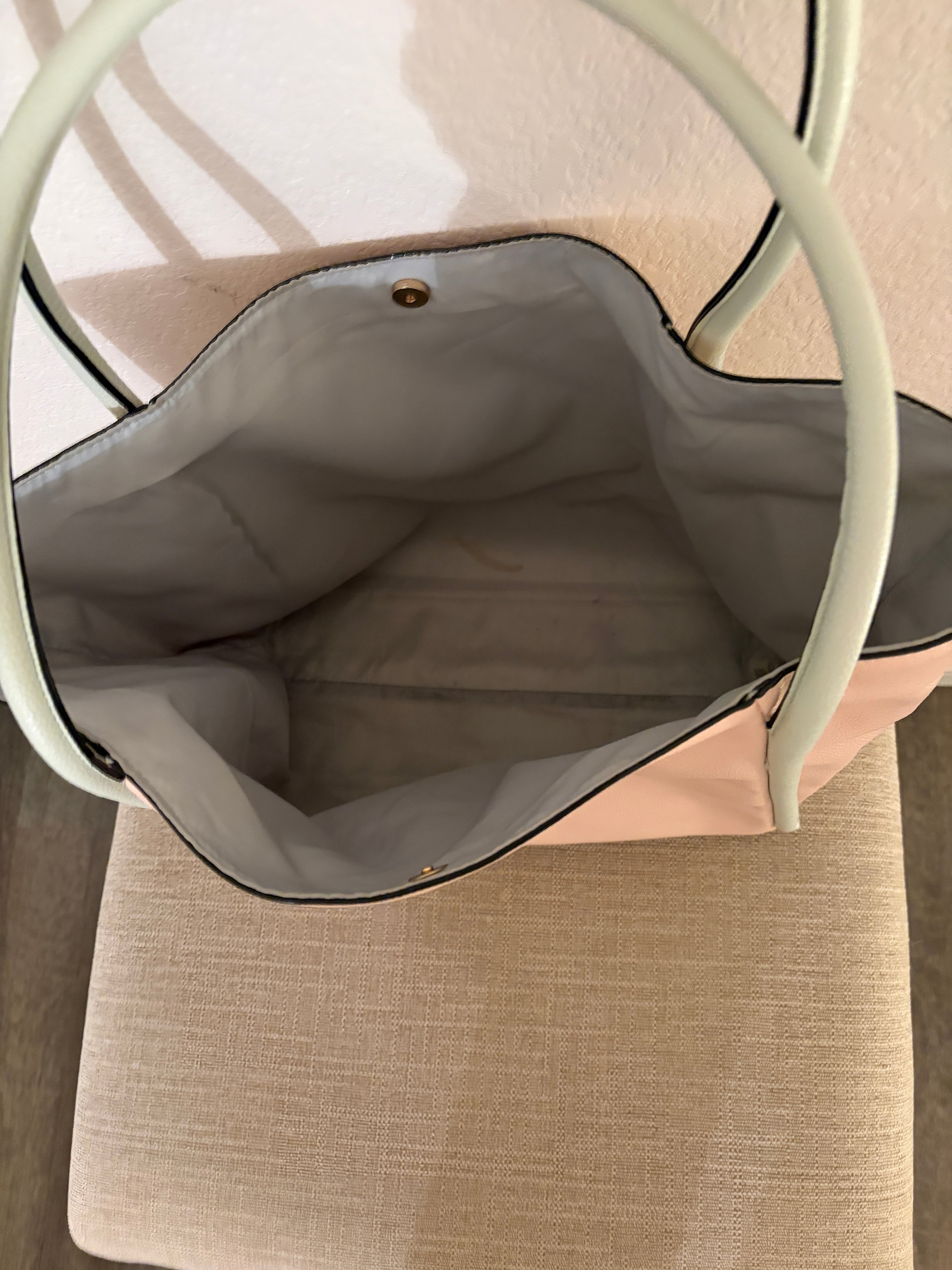 Victoria's Secret salmon pink Tote with snap button closure.