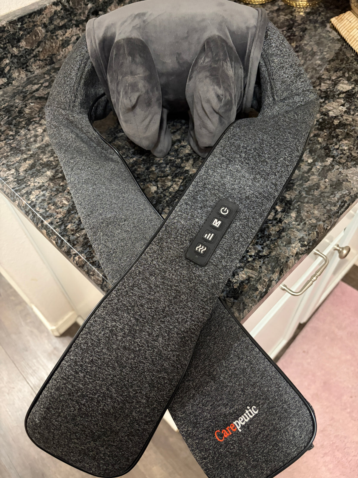 CarePeutic Shoulder & Neck Messager Gently Used.