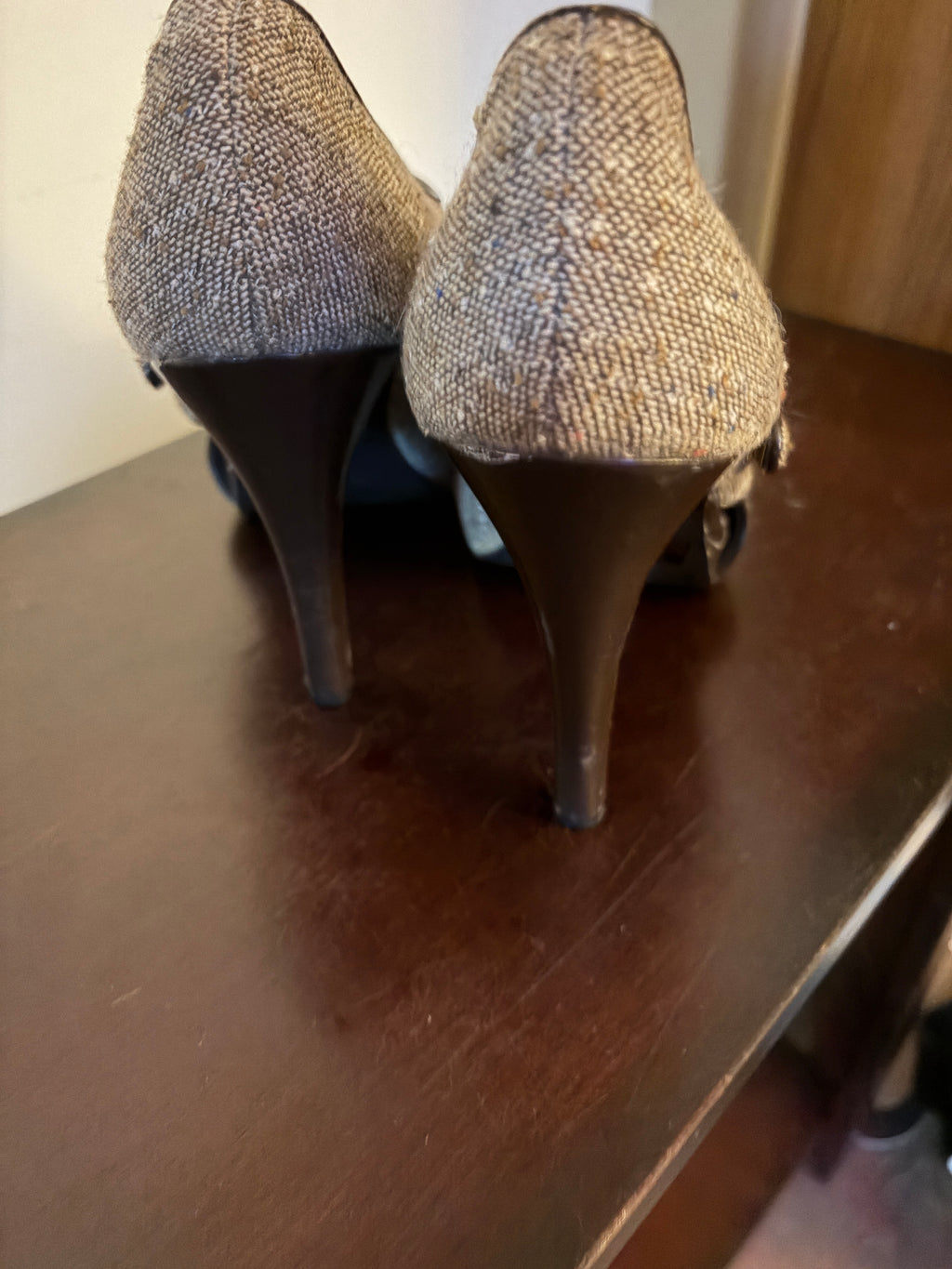 New Never Been worn Charlotte Russco Heels, Live Life with Comfort